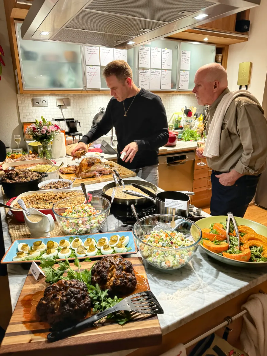 Arthur and Art cooking